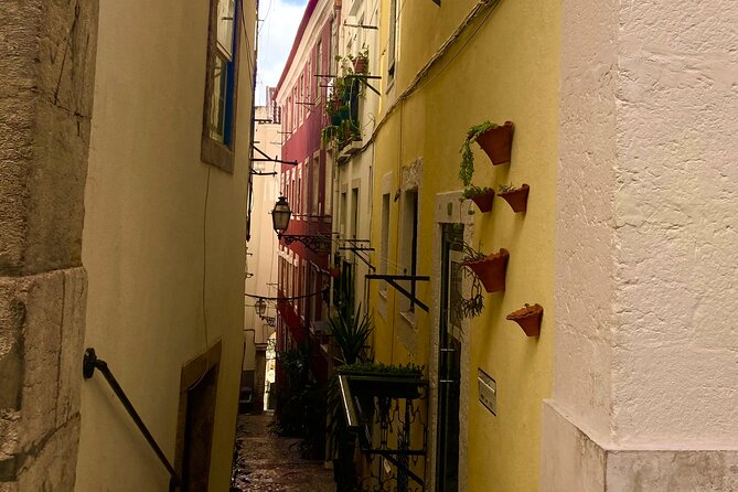 Tuktuk adventure through Lisbon - How the Tuktuk Tour Lets You Experience Lisbon Differently