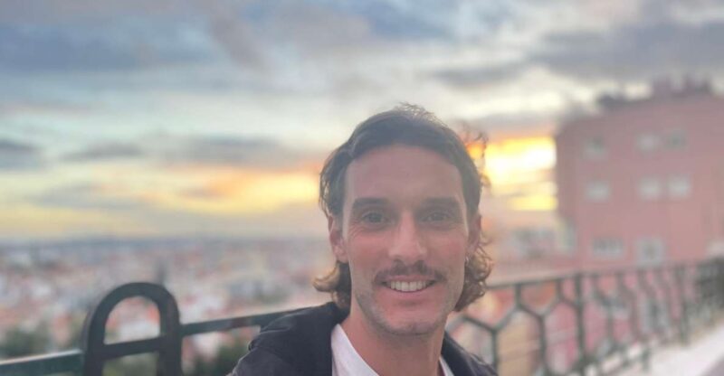 Tuktuk tour in lisbon - viewpoints - street art - churches - Visiting Lisbon’s Iconic Churches and Monasteries