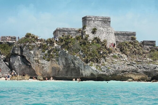 Tulum Express - Discover the Tulum Archaeological Site with Expert Guides