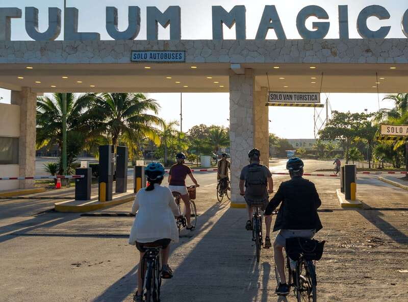 Tulum: Guided Bike Tour of Tulum Ruins, Tacos & Cenote - Exploring the Tulum Archaeological Site