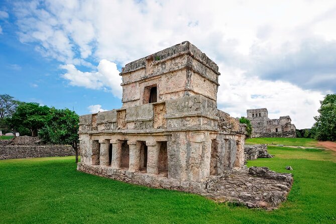 Tulum : Guided Tour of the Mayan Ruins with Round Trip - Practical Details: What’s Included and What Costs Extra