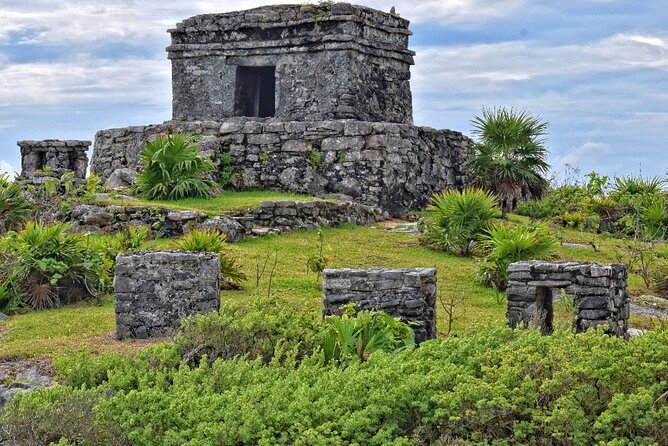 Tulum Legends: A Self-Guided Audio Tour of the Ancient Mayan City - Starting Point Outside Librería Educal Tulum