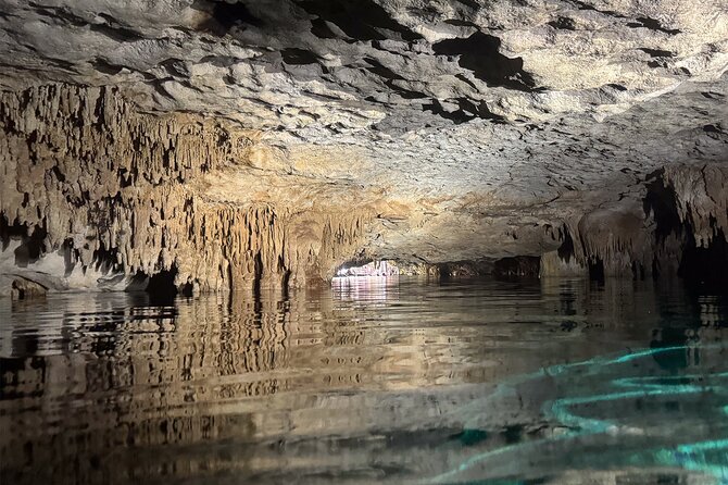 Tulum Ruins, Sea Turtles & Cenote Snorkeling Adventure Tour - The Guide Experience and Group Size