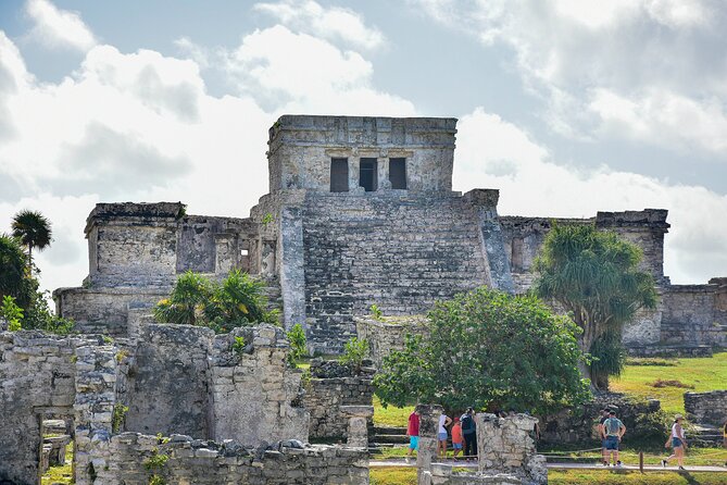 Tulum Ruins, Turtles in Akumal and Cenote tour - Food, Water, and Practical Tips for a Smooth Day