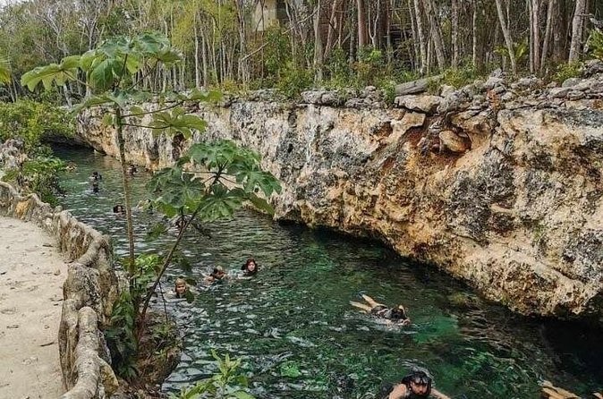 Tulum Ruins with Casa Tortuga in 4 Cenotes with Lunch - Who Will Appreciate This Tour?
