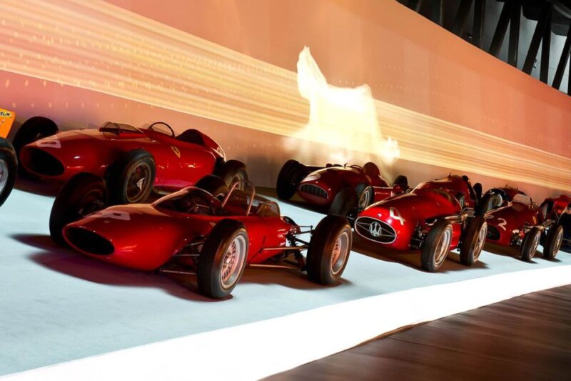 Turin: 24/48-Hour Hop-On Bus & National Automobile Museum - Using Digital Tools for a Deeper Museum Experience