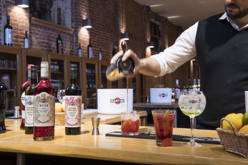 Turin: Cocktail Masterclass at Casa Martini - The Mixology Class with a Martini Ambassador