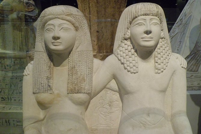Turin: Egyptian Museum 2-hour monolingual guided experience - Pacing and Crowd Management