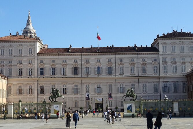 Turin: Royal Palace guided experience - Visiting the Palazzo Reale di Torino: The Heart of the Savoy Dynasty