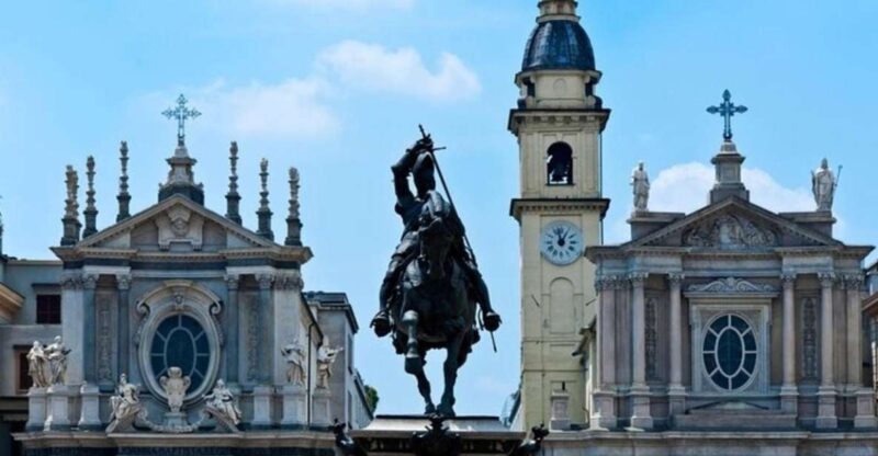 Turin : Street Art tour - The Aurora District: A Canvas of Creativity