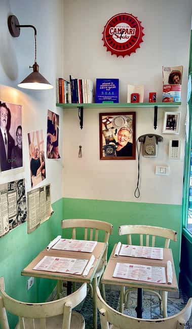 Turin: Tasting Friselle, Historic Pizzas, and Italian Wines - The Flavors of Calabrian Friselle and Fresh Appetizers