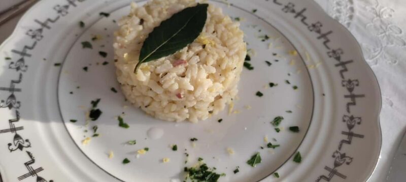 Turin: Traditional Home Restaurant Experience - Navigating to the Meeting Point and Location Details