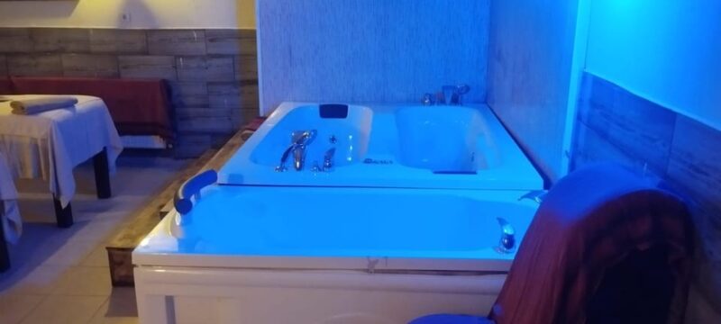 Turkish Bath and Aloevera Massage Dr. Fish with Transfers. - Key Points