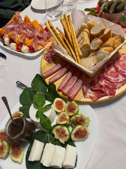 Tuscan Brunch & Organic Wines - Comparing This Tour with Other Tuscan Experiences