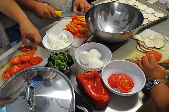 Tuscan Cooking Class and Dinner in Florence - The Culinary Venue: A Historic Florence Palace