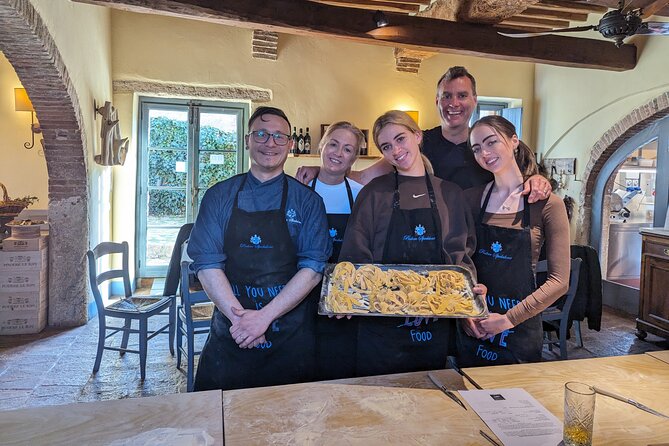 Tuscan Cooking Class of Homemade Pastas and Cantucci Cookies - Location and Meeting Details at Podere Spedalone