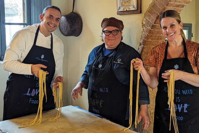 Tuscan Cooking Class of Homemade Pastas and Cantucci Cookies - Booking and Practical Tips