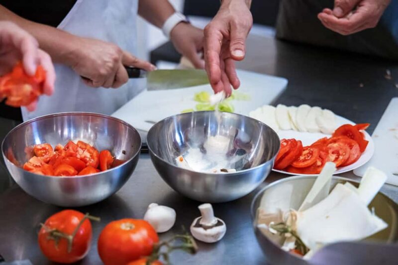 Tuscan Cooking Course with Florence Central Market Visit - Limitations and Considerations