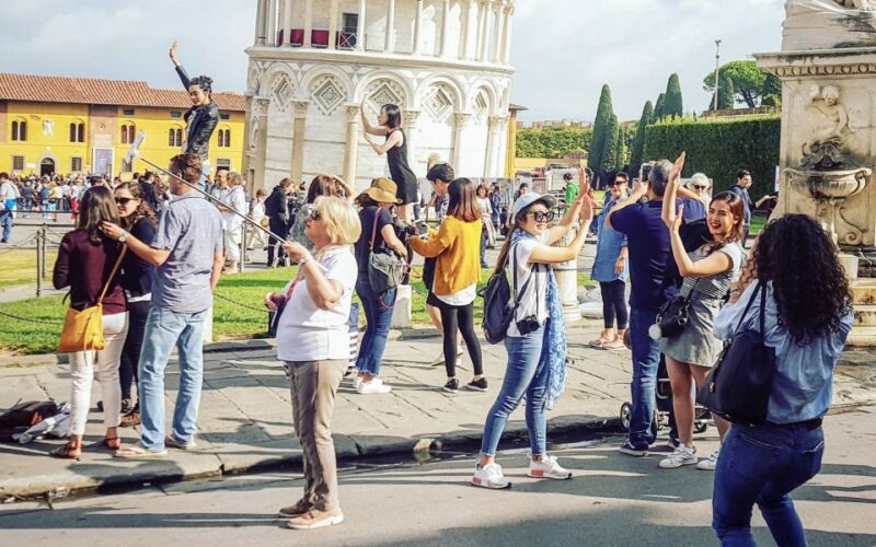 Tuscany: 4-Day Tour with Florence, Cinque Terre, & Siena - Logistics and Group Experience