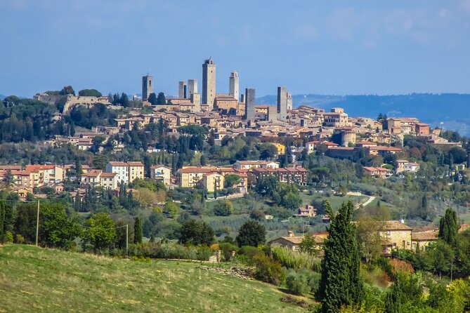 Tuscany from Rome- Siena and San Gimignano Private Day Tour - The Charm of San Gimignano’s Hilltop Setting