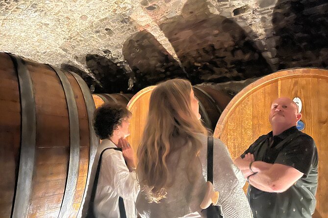 Tuscany Landscapes, Castels & Chianti Wine District - Indulge in a Tuscan Meal at a Historic Wine Estate