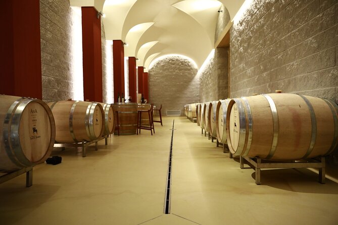 Tuscany & Umbria-food and wine tour: flavors of Italys heartland - Visiting Castiglione del Lago by Lake Trasimeno