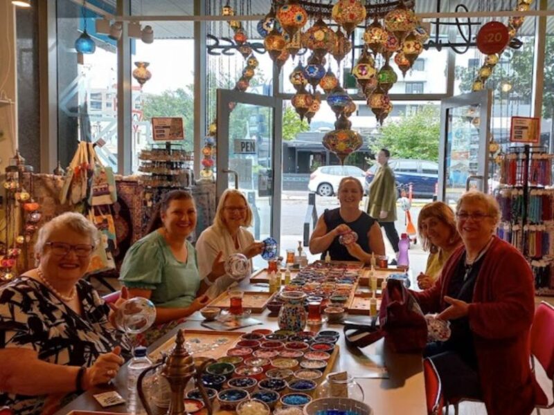 Tustin: Mosaic Lamp Making Workshop - Who Will Enjoy This Workshop?