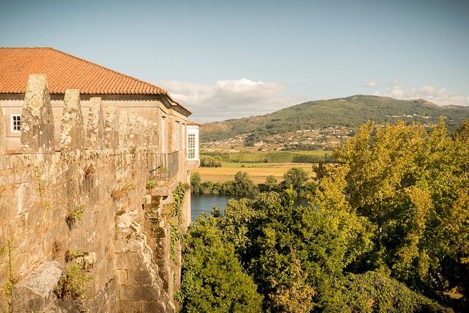 Tuy and Baiona Private Day Tour from Vigo - Shore Excursion - Pickup and Arrival in Vigo for a Seamless Start