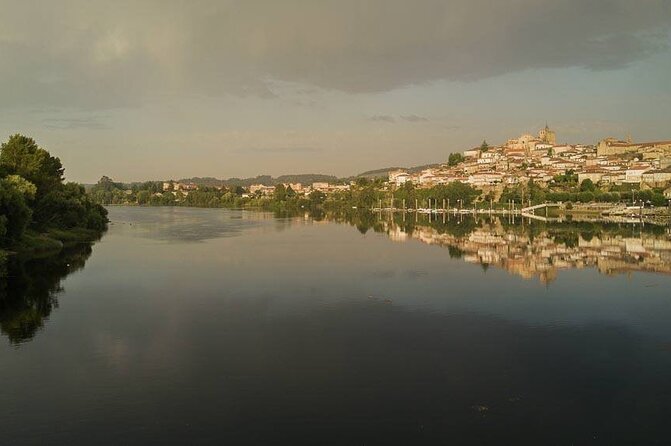 Tuy and Baiona Private Day Tour from Vigo - Shore Excursion - Free Time in Baiona’s Pedestrian Zone