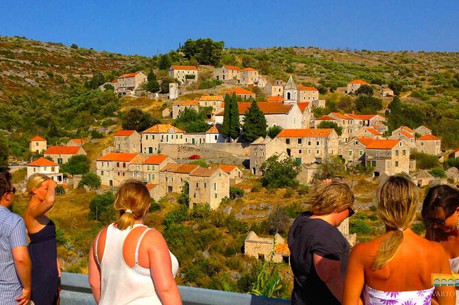 Twice the Wine - Two wineries half day tour, with delicacies - Key Points