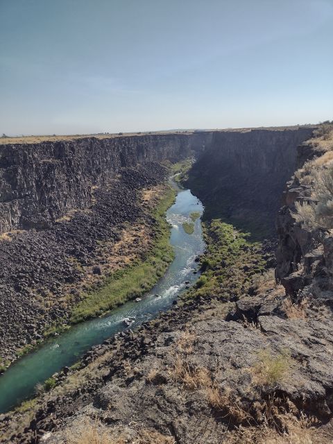 Twin Falls: Guided Half-Day Scenic Tour and Wine Tasting - Tasting at Holesinsky Vineyard & Winery