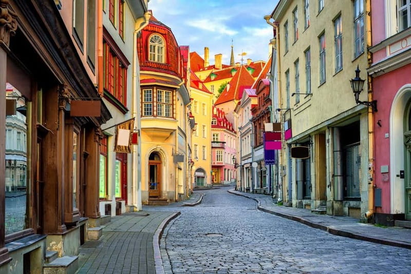 Two Countries in One Day: Day Trip from Riga to Tallinn - Practical Details: When and How to Book
