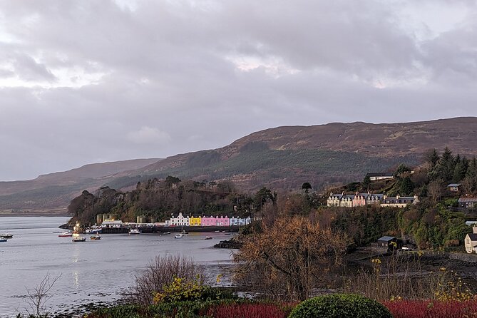 Two Day Taster Tour of Skye and the Highlands from Edinburgh - The Experience and Guides: Knowledge and Personal Touch