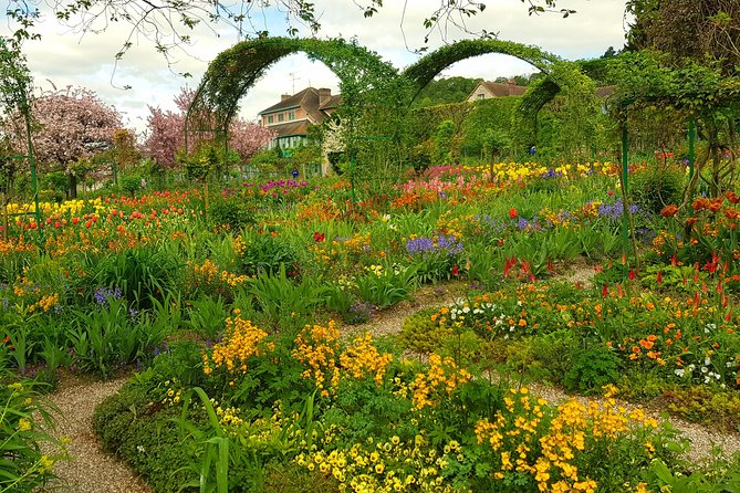 Two Days Private Tour to Normandy from Paris - Normandy’s Art and Historic Towns on Day One