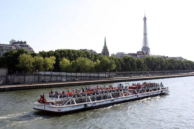 Two-hour Paris Tour including short walk and one hour Seine Cruise - Highlights of the Eiffel Tower Photo Stops