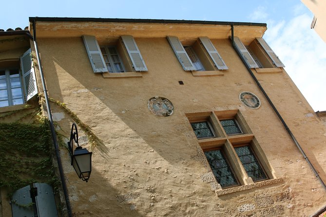 Two intensive days discovering the exceptional wines of Provence - Tasting the Wines of Puyloubier and Saint Victoire