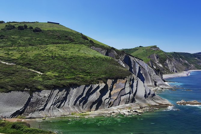 TXAKOLI vineyards HIKE, ZUMAIA and GETARIA - Private Outdoor & Gastronomic Tour - Key Points