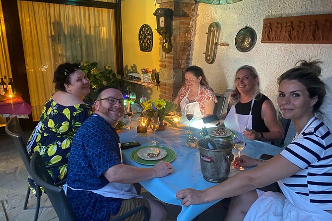 Typical Tuscan family dinner in a Villa near Cortona - Discover a Private Tuscan Family Dinner Near Cortona for an Authentic Cultural Experience