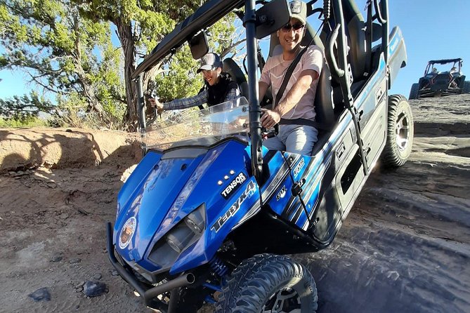 U-Drive Hells Revenge 4x4 Tour- 2.5 HR TOUR - The Thrill of Driving on Hell’s Revenge Trail