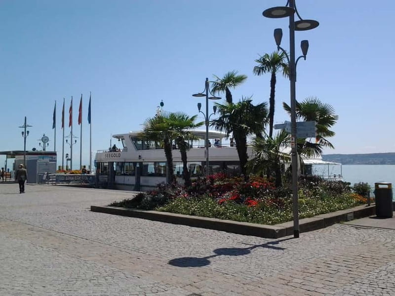 Überlingen: Private city tour with wine tasting - Wine Tasting in Picturesque Settings