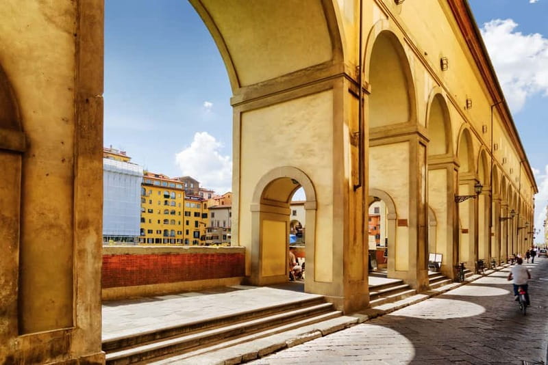 Uffizi Gallery & optional Vasari Corridor Guided Tour - Key Points