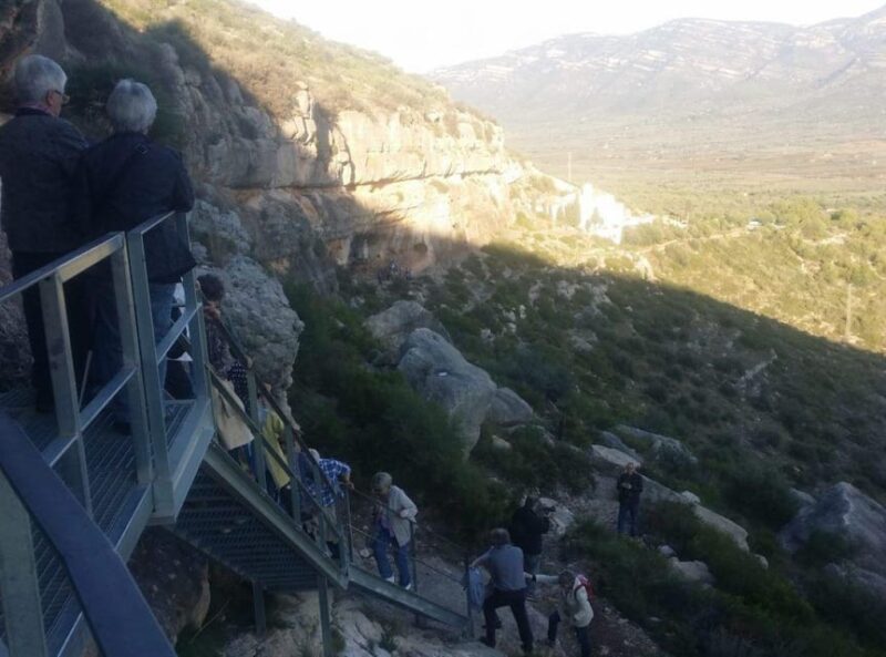 Ulldecona: Spiritual Cave Paintings Tour at Ermita Shelters - Discovering the Rock Art Interpretation Center
