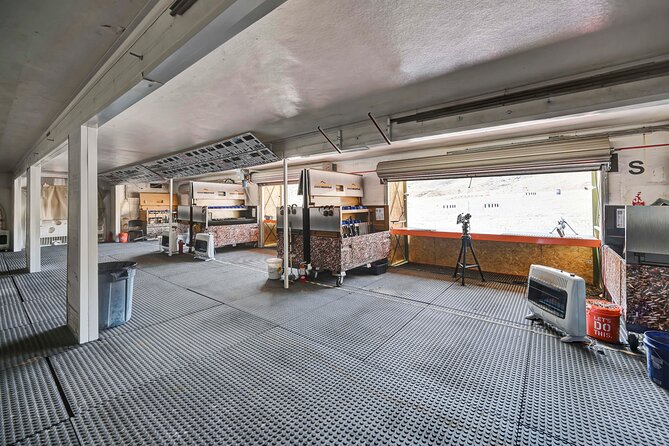 Ultimate 4 Gun Shooting Experience in Las Vegas - The Las Vegas Shooting Venue at Sloan NV