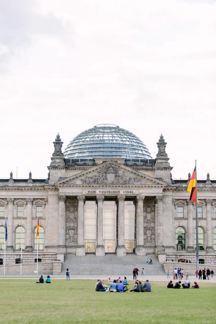 Ultimate E-Bike Tour of Berlin with Beer Garden Stop - Crossing Between East and West Berlin