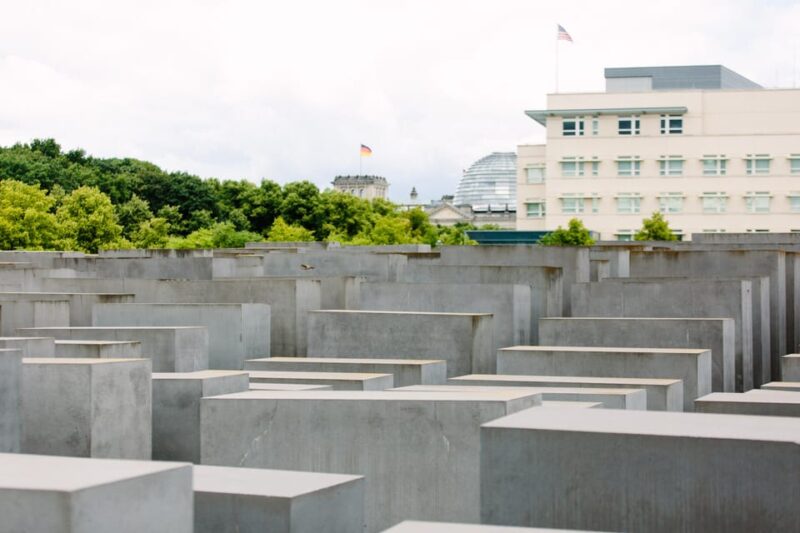 Ultimate E-Bike Tour of Berlin with Beer Garden Stop - Exploring the Tiergarten and Beer Gardens