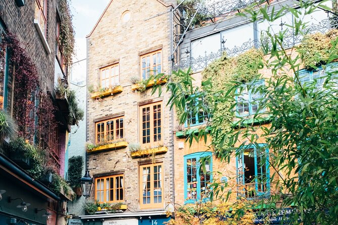 Ultimate Guided Tour of London - Practical Details: Meeting, Pacing, and Accessibility