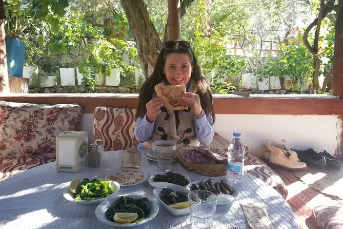 Ultra Luxury Tour to Ephesus, Mary & Artemis from Kusadasi Port - Exclusive Access to the Terrace Houses