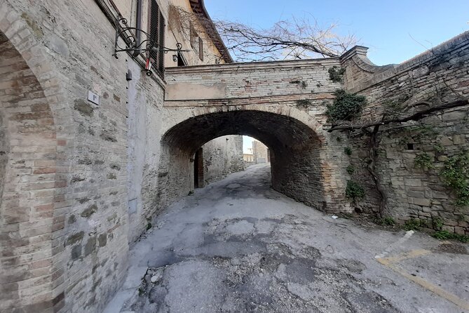 Umbria off the beaten track. Rasiglia, Trevi, Bevagna and Collepino - Exciting Opportunity to Explore Umbrian Villages with Ease