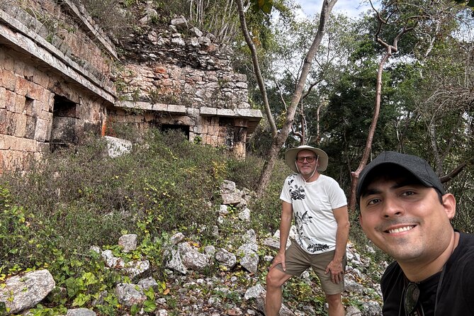 Uncharted Mayan Ruins - The Experience Provider: Roger Lara