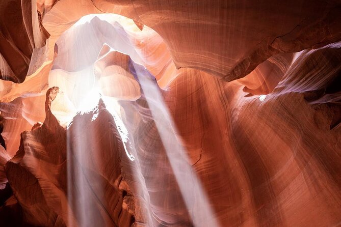 Under the Sky of the Great West Antelope Canyon and Horseshoe Bend - Lunch Options and Flexible Timing